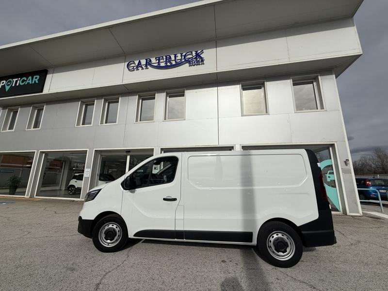 RENAULT TRAFIC FG L2H1