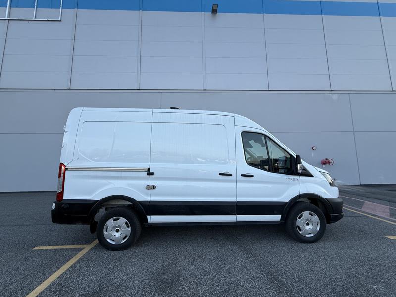 Ford E-Transit - Foto 3