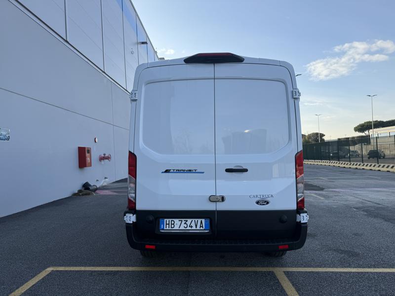 Ford E-Transit - Foto 4