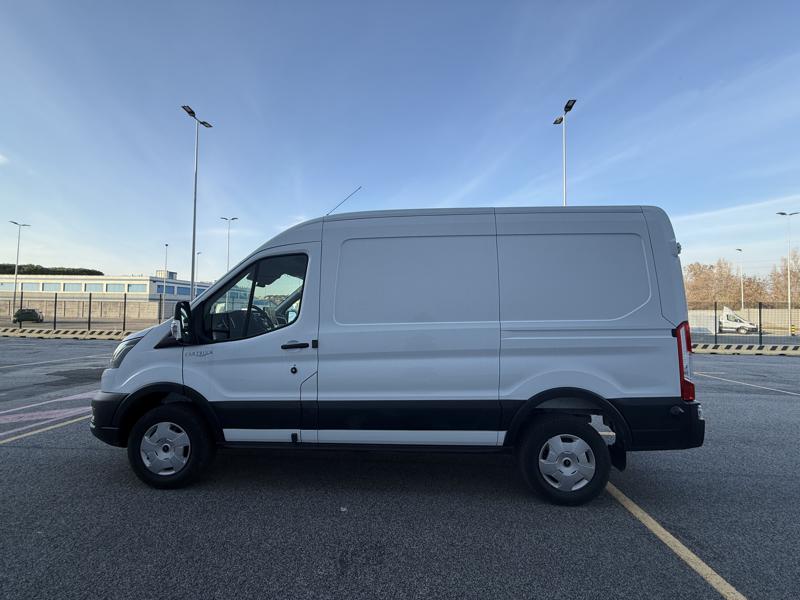 Ford E-Transit - Foto 5